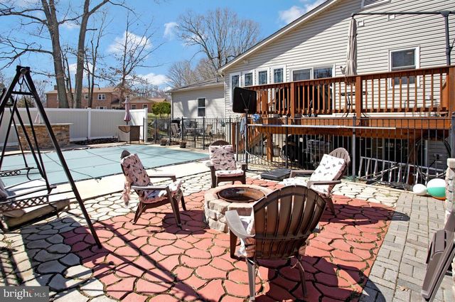 28760 HANCOCK DR, Mechanicsville, MD 20659