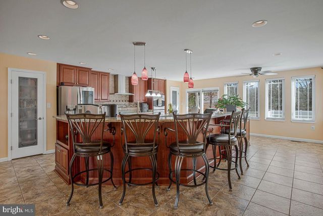 28760 HANCOCK DR, Mechanicsville, MD 20659