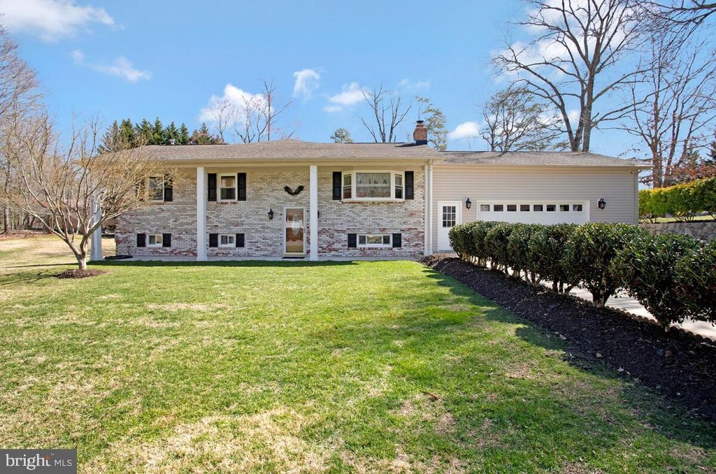 28760 HANCOCK DR, Mechanicsville, MD 20659