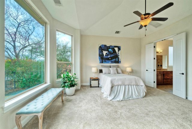 4725 Mont Blanc DR, Bee Cave, TX 78738