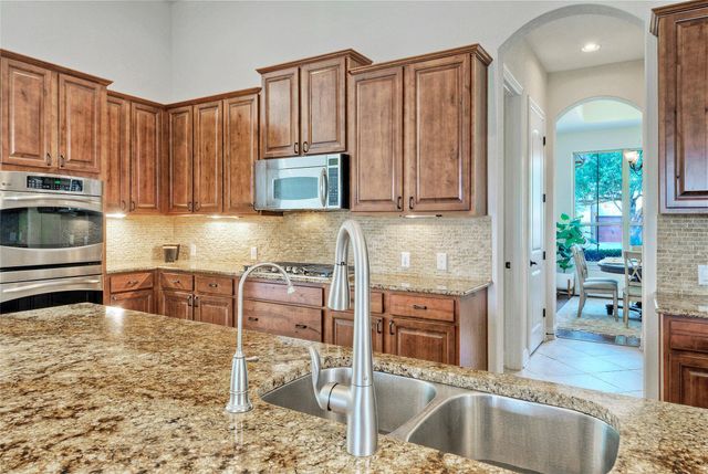 4725 Mont Blanc DR, Bee Cave, TX 78738