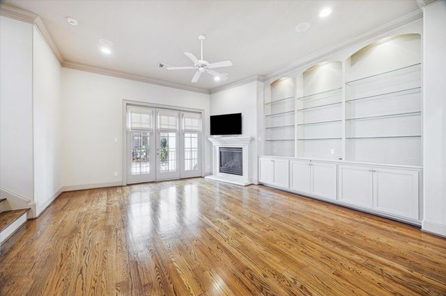 1545 Haddon Street, Houston, TX 77006