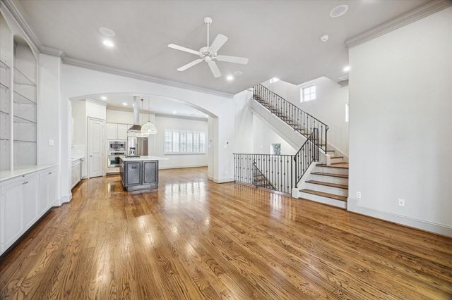 1545 Haddon Street, Houston, TX 77006