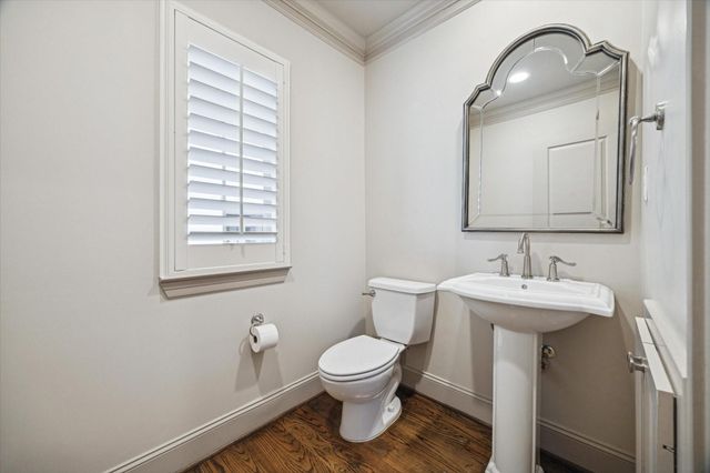 1545 Haddon Street, Houston, TX 77006