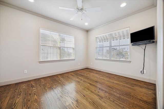 1545 Haddon Street, Houston, TX 77006