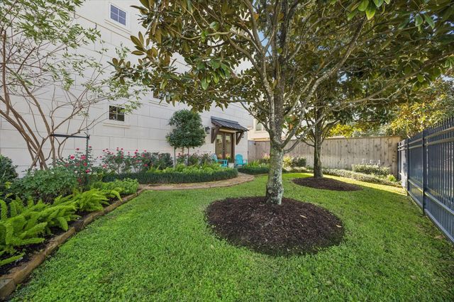 1545 Haddon Street, Houston, TX 77006