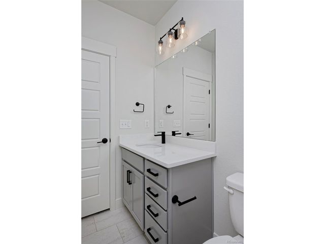 3132 W Bonfils Pl, Denver, CO 80236