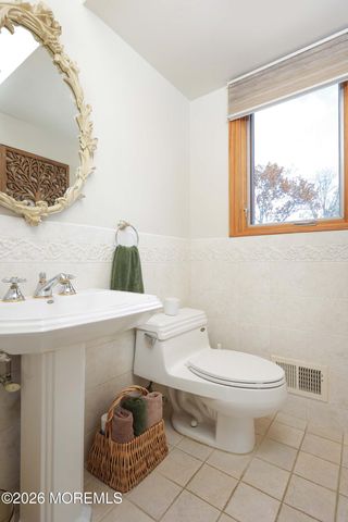 30 Terence Drive, Manalapan, NJ 07726