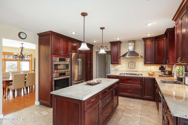 30 Terence Drive, Manalapan, NJ 07726