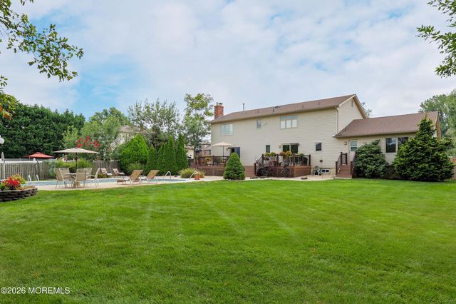 30 Terence Drive, Manalapan, NJ 07726