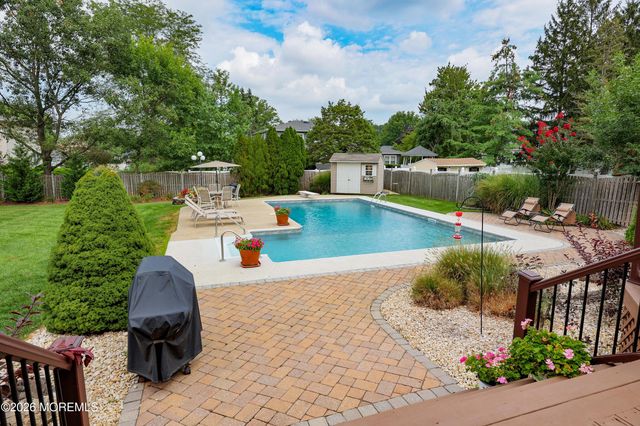 30 Terence Drive, Manalapan, NJ 07726