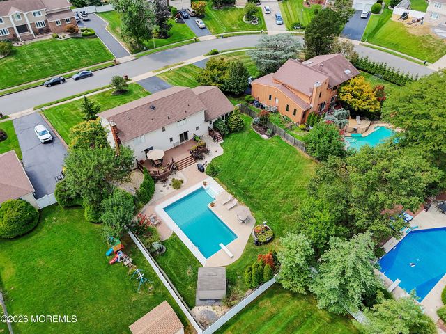 30 Terence Drive, Manalapan, NJ 07726