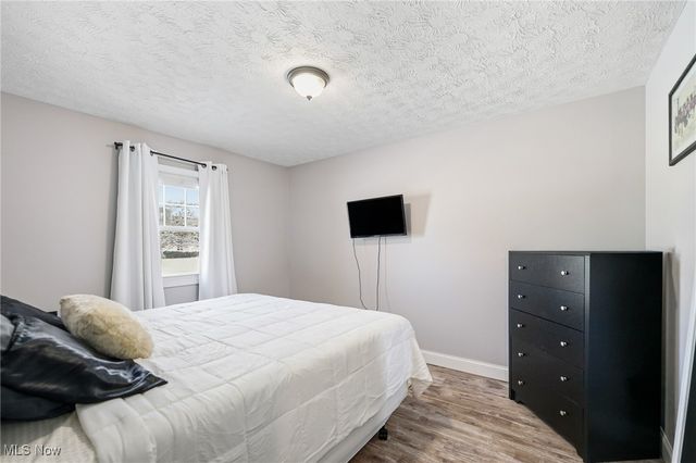 4829 New Road, Youngstown, OH 44515