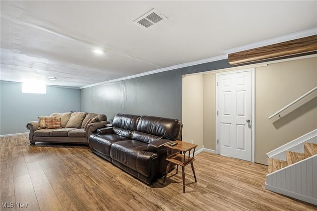 4829 New Road, Youngstown, OH 44515