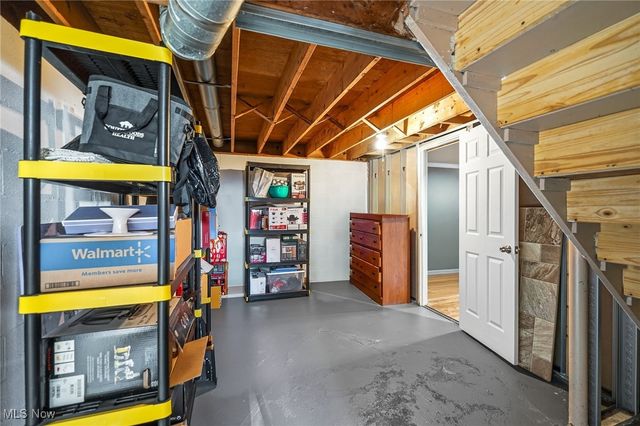 4829 New Road, Youngstown, OH 44515