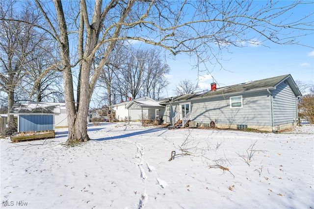 4829 New Road, Youngstown, OH 44515