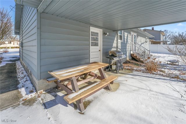 4829 New Road, Youngstown, OH 44515