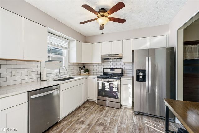 4829 New Road, Youngstown, OH 44515