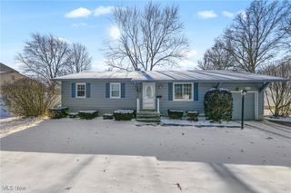 4829 New Road, Youngstown, OH 44515