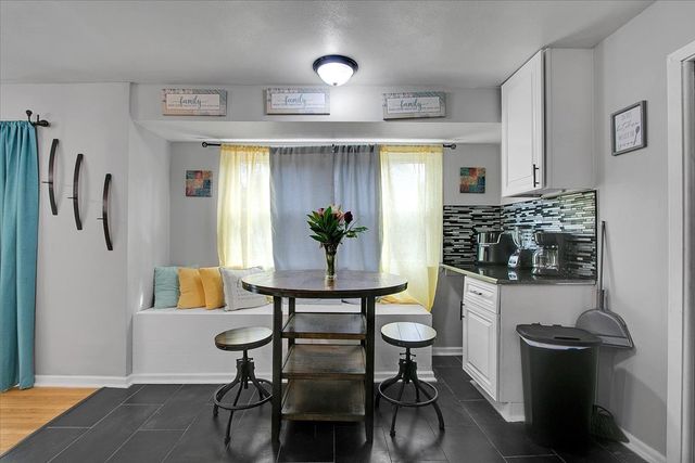 1708 Montague Road, Rockford, IL 61102