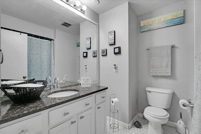 1708 Montague Road, Rockford, IL 61102