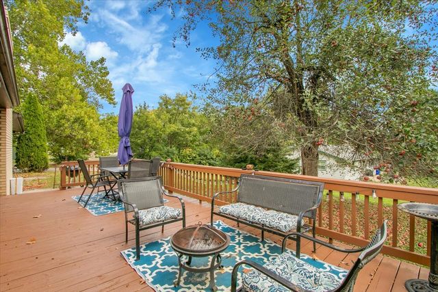 1708 Montague Road, Rockford, IL 61102