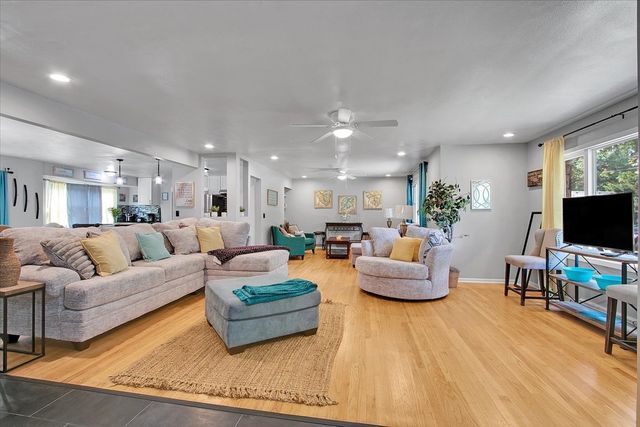 1708 Montague Road, Rockford, IL 61102