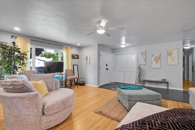 1708 Montague Road, Rockford, IL 61102