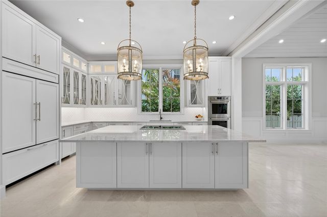 765 Azalea Lane, Vero Beach, FL 32963