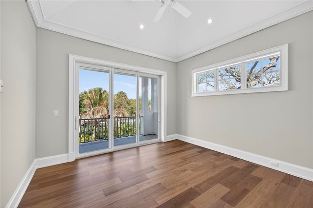 765 Azalea Lane, Vero Beach, FL 32963