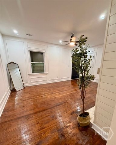 9 Oleander Avenue, Savannah, GA 31401