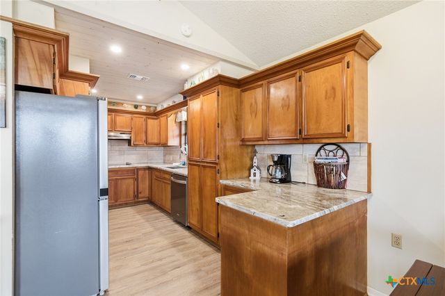 115 W Adams Street, Port O'connor, TX 77982