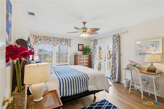 115 W Adams Street, Port O'connor, TX 77982