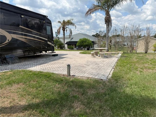 1030 RALLY DRIVE, Polk City, FL 33868