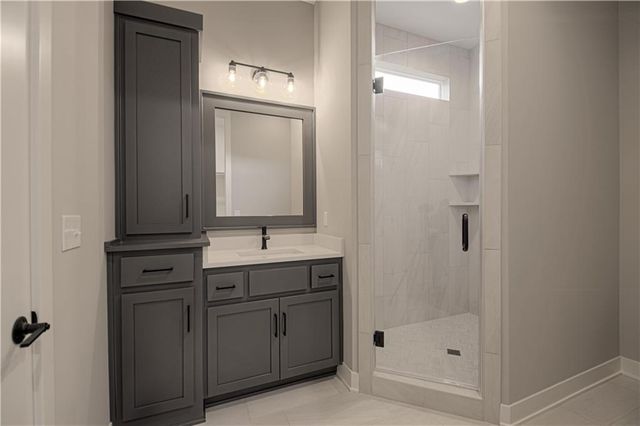 4624 SW Robinson Drive, Lee's Summit, MO 64083