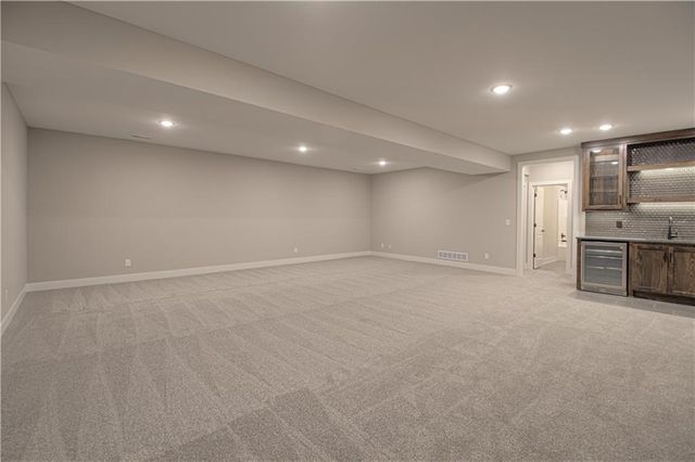 4624 SW Robinson Drive, Lee's Summit, MO 64083