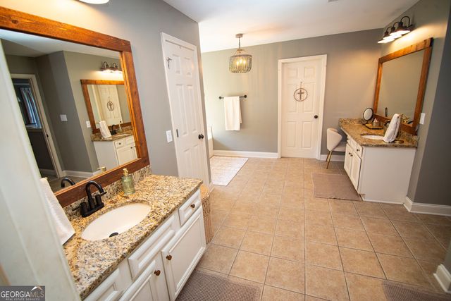 7 Harris Court, Newnan, GA 30263