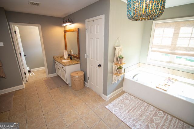 7 Harris Court, Newnan, GA 30263