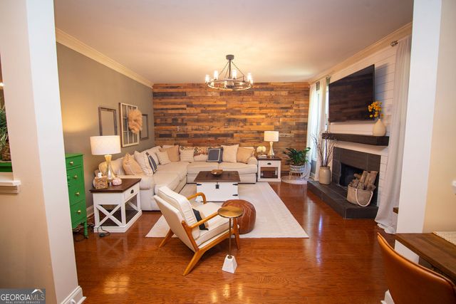 7 Harris Court, Newnan, GA 30263