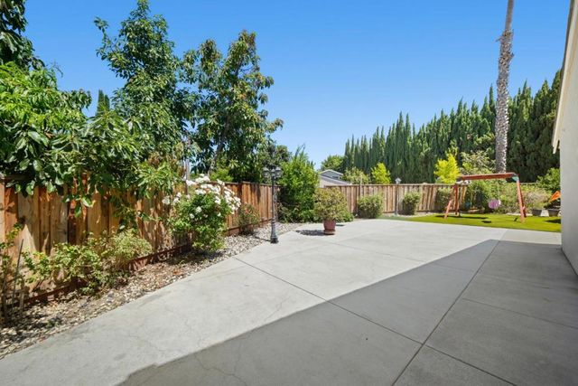 1255 Briarberry Court, San Jose, CA 95131