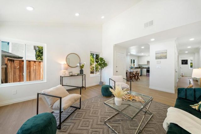 1255 Briarberry Court, San Jose, CA 95131