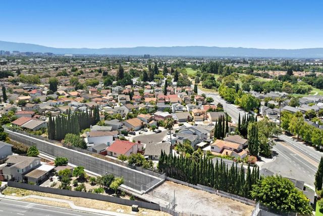 1255 Briarberry Court, San Jose, CA 95131