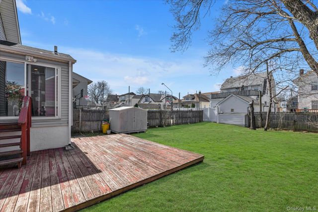491 Oakland Avenue, Cedarhurst, NY 11516