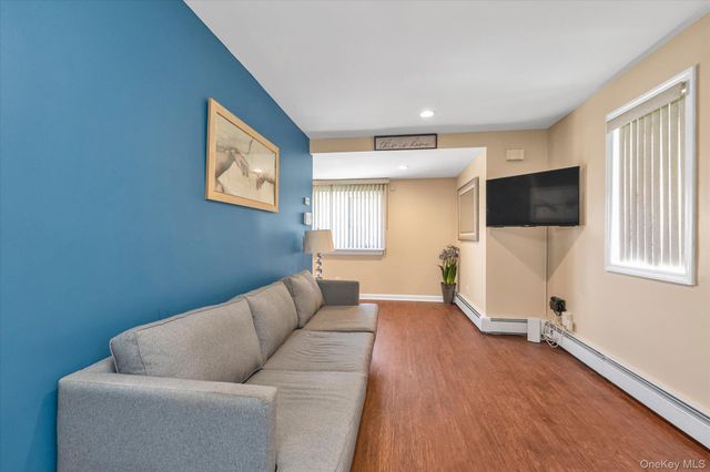 491 Oakland Avenue, Cedarhurst, NY 11516