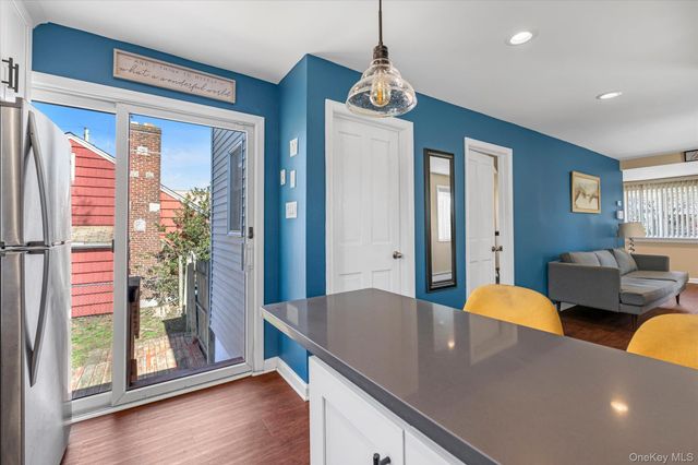491 Oakland Avenue, Cedarhurst, NY 11516