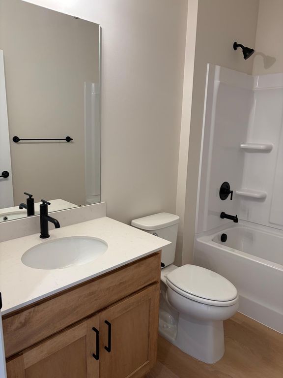 8219 Haywood Drive, Lino Lakes, MN 55014 — photo 4