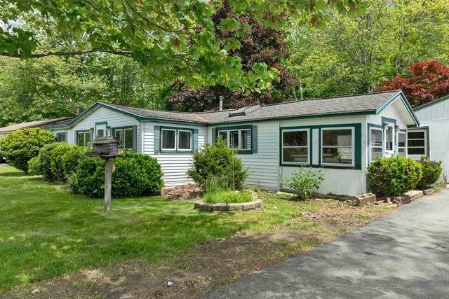 13 Elm Street, Epping, NH 03042