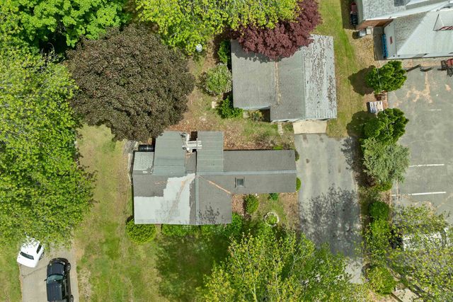 13 Elm Street, Epping, NH 03042