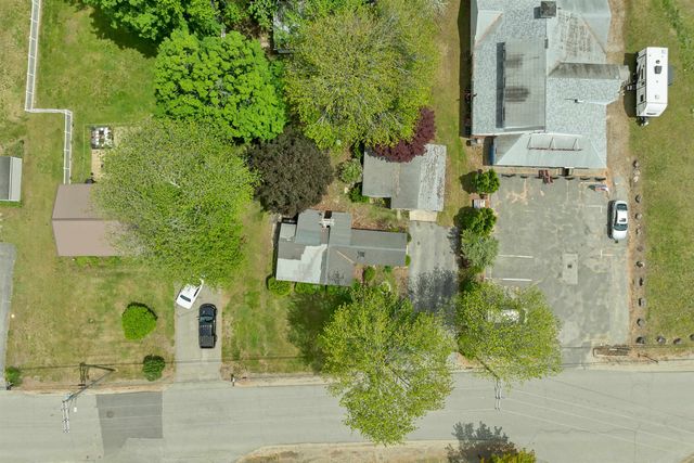 13 Elm Street, Epping, NH 03042