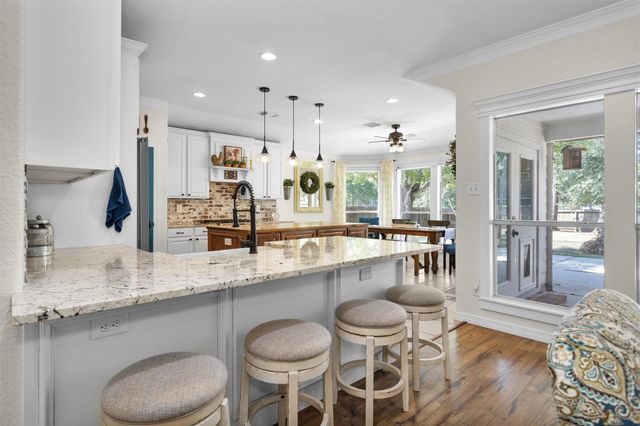 10221 Little T, Conroe, TX 77302
